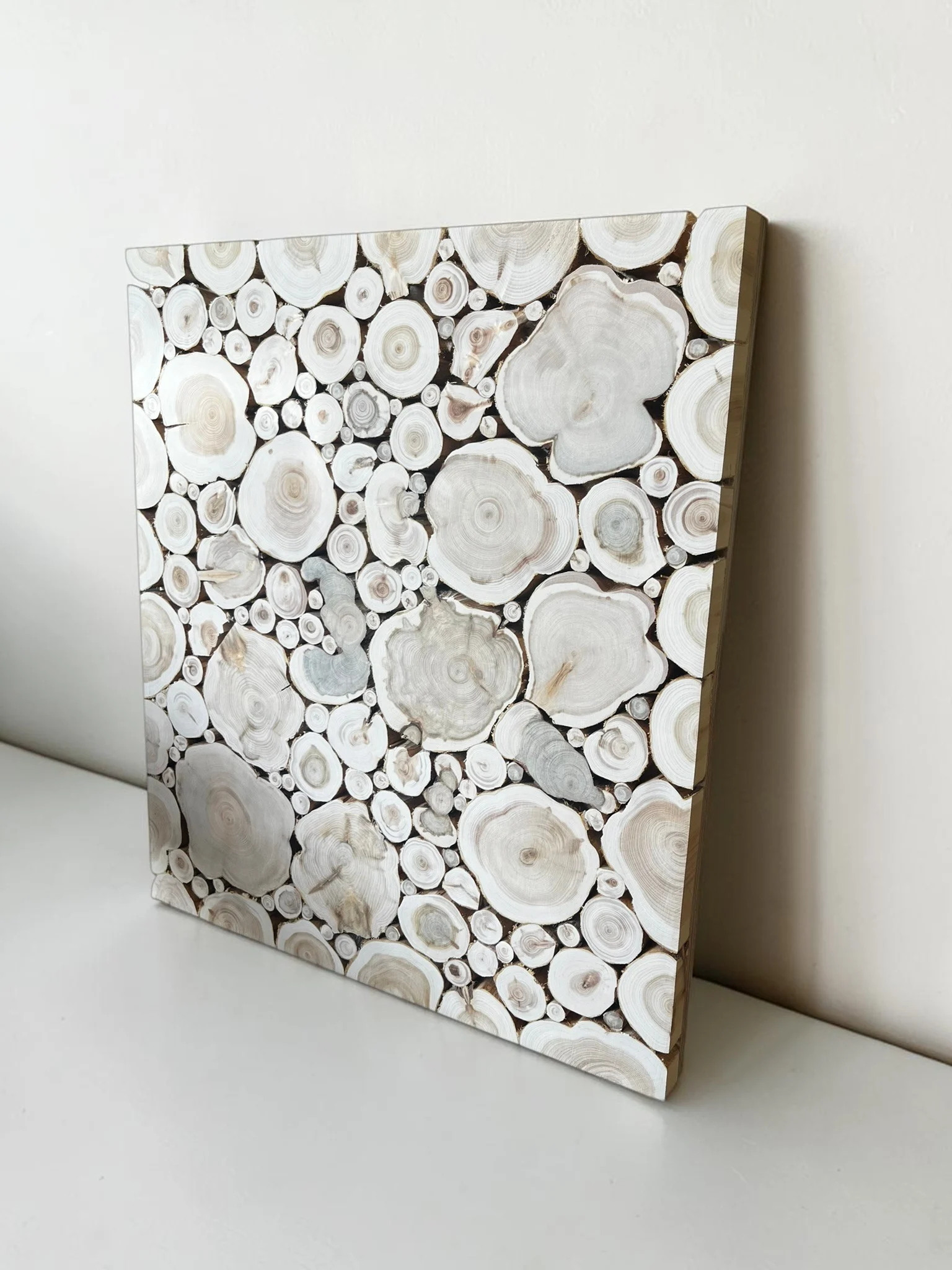 Kadiķu panelis 40 × 35 cm